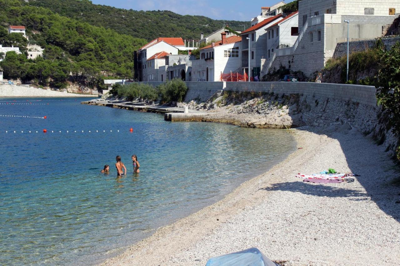 Apartments By The Sea Pucisca, Brac - 770 Buitenkant foto